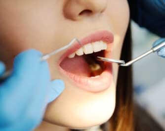 Dentiste Husain Fawzia Dr Waterloo